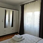 House Tunjarice Obrovac