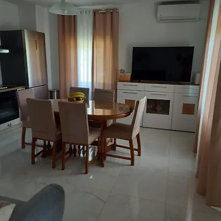 House Tunjarice * Obrovac