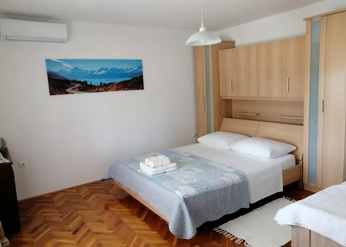 Σπίτι διακοπών House Tunjarice Obrovac